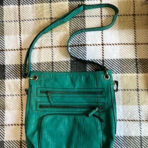 Bueno Green Crossbody Bag with Soft Fabric